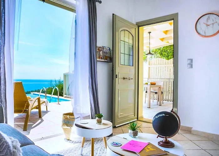 Baby Lemoni Trapezaki (Kefalonia)